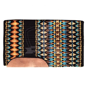 Sudadero Occidental Pesado Hecho a Mano de Alta Calidad con Cuero y Lana, Diseño Personalizable, Cómodo para Carreras de Caballos - Product Image 3