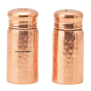 Juego de 2 molinillos de sal y pimienta decorativos de aluminio con forma de nuez, dorados, recargables, para cocina - Product Image 2