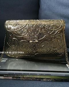 Sac à bandoulière Vintage pour femme, sacoche en argent Antique de bonne qualité, sac à main gaufré or, disponible avec sangle en métal et poignée tendu, nouvelle collection - Product Image 4