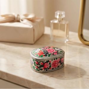 Premium Oval and Cuboid Shape Floral Printed Jewelry Box Traditional Style Lids for <b>Jewellery</b> <b>Storage</b> - Product Image 5