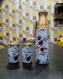 ขวดน้ำทองแดงลายดอกไม้พร้อมฝาปิด ภาชนะใส่น้ำแบบพกพาสำหรับเดินทาง - Product Image 4