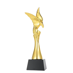 Trofeo Metálico de Premiación para la Excelencia en Summits Empresariales y Reconocimiento a Contribuidores Destacados en Diversas Industrias, Disponible al por Mayor - Product Image 2