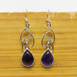 Beautiful Lightweight <b>925</b> <b>Silver</b> <b>Earring</b> Pear Shape Cabochon Amethyst Gemstone for Wedding Wholesale Available - Product Image 3
