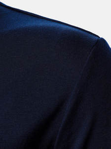 เสื้อโปโลแขนยาวผู้ชายสีพื้น คอลเลคชั่นใหม่ ฤดูใบไม้ร่วง-ฤดูหนาว ผลิตจากผ้าฝ้าย 100% ป้องกันการเป็นขุย  เสื้อถักแขนยาวสำหรับผู้ชาย - Product Image 4