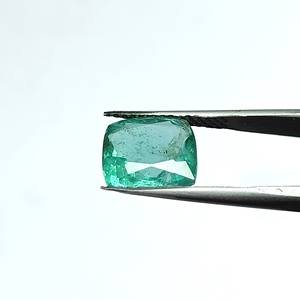 มรกตสีเขียวทรงคุชชั่น 7.38 กะรัต จากแซมเบีย จากร้านขายอัญมณี ราตติ ชาร์ท 8.25 - Product Image 3