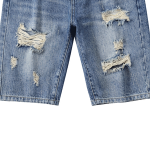 Fabricante de Shorts de Mezclilla Elástica con Pedrería, Tratamiento de Lavado Superior, Resistentes a la Decoloración, Diseño de Alta Retención - Product Image 4