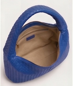 Bolso de Hombro de Lujo Personalizado para Mujer, Estilo Inglés, de Cuero Genuino Trenzado, Tipo Hobo, con Cierre de Cremallera y Cadenas, Venta al por Mayor - Product Image 2
