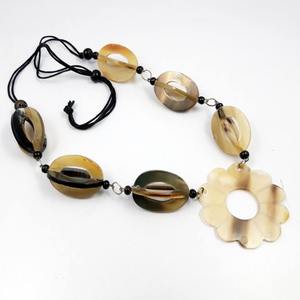 Collar con Colgante de Cuerno de Búfalo Natural, Ecológico, Tallado con Láser, con Diseño de Amor, para Mujeres y Niñas - Product Image 6