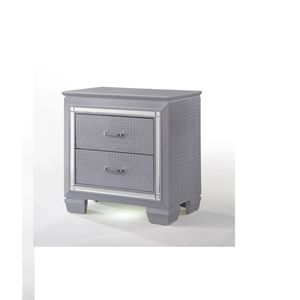 Comodino moderno stile Glam In legno massello con due cassetti luce notturna In argento con finitura coccodrillo mobili per camera da letto 1 pz - Product Image 2