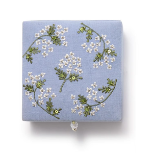 Boîte de rangement de luxe bleue brodée avec motif floral, boîte cadeau décorative en tissu exquis pour la maison, boîte décorative pour l'Aïd - Product Image 3