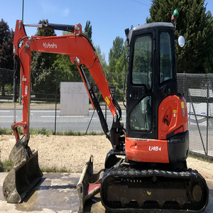 Modèle d'excavatrice Kubota U48-4 avec une structure robuste, une puissance hydraulique élevée et un design ergonomique disponible. - Product Image 5