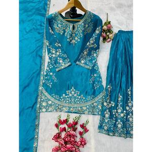 Conjunto de ropa de fiesta de diseñador para mujer, parte inferior superior y Plazza, elegante y elegante - Product Image 2