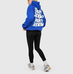 Sudadera con Capucha Premium Elegante para Mujer, Venta al por Mayor, Personalizada, de Invierno, con Estampado Puff, Manga Larga, Hombros Caídos, Ajuste Oversize, de Forro Polar - Product Image 4