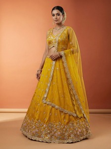 Conjunto de Lehenga Choli Amarillo Bordado con Dupatta, Traje de Fiesta de Boda Semisellado para Mujer - Product Image 1