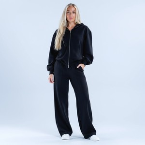 Sudadera con capucha negra de alta calidad para mujer, con cremallera, mezcla de algodón suave premium, a la moda para invierno, cómoda, elegante, para uso diario. - Product Image 5