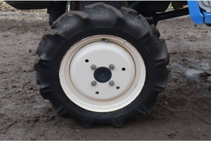Mini-tracteur I-se-k-i TF5F Diesel 18 ch - Product Image 6
