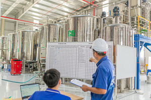 Liquide à lessive bleu de votre marque OEM |   Formule hypoallergénique sûre pour les vêtements de bébé |   Emballage de 3 kg |   Solutions ODM de marque privée - Product Image 6