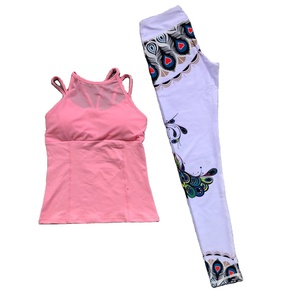 Conjunto de mallas y camisa deportiva para mujer, traje de yoga, diseño personalizado, conjuntos deportivos e informales, nuevo estilo - Product Image 1