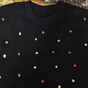 เสื้อยืดโอเวอร์ไซส์ผู้ชายแบบยูนิเซ็กซ์ ผ้าฝ้าย 100% 220gsm ดีไซน์พิเศษ ประดับเพชร พร้อมลวดลาย ป้องกันการยับ แขนสั้น - Product Image 4