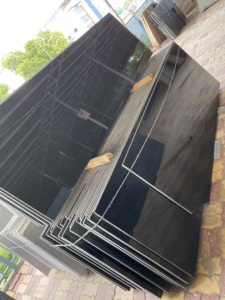 Grande dalle de granit noir absolu de qualité supérieure, polie, écologique, durable, design moderne, pour cuisine, maison, hôtel, appartement, mur - Product Image 5