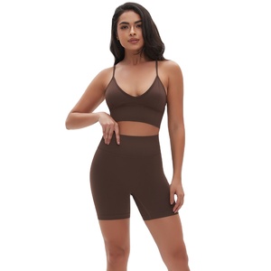 Conjunto Deportivo para Mujer, Top Elástico y Pantalones Cortos de Cintura Alta, Ropa Deportiva para Entrenamiento y Ejercicio - Product Image 2