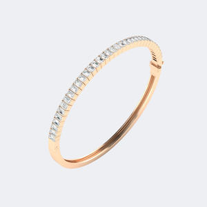 Brazalete de Diamantes con Corte Esmeralda de 3.50 CTW - Product Image 3