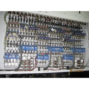 วาล์วมุมสุญญากาศแบบนิวเมติก26324-KA11-1001 Vat/113ใช้เป็นชิ้นส่วนอุปกรณ์เซมิคอนดักเตอร์รุ่นเก่า - Product Image 1