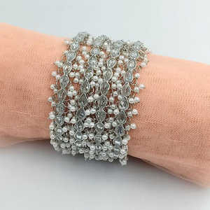 Jeu de Bracelets en Pierre et Perles de Cristal Plaqué Argent Width-11151746WH de 2.6 Pouces - Product Image 1