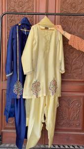 InCotton.M Kurta Farshi Palazzo Tradicional Indio de Crepé Natural con Bordado de Lentejuelas, Estilo Fiesta, Sin Arrugas, de Tela Suave - Product Image 3
