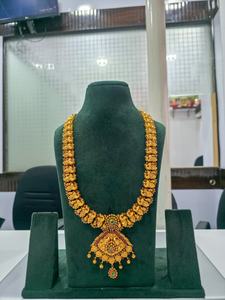 สร้อยคอทองคำแท้ 22K แบบอินเดียโบราณประดับนกยูงและไข่มุก สำหรับผู้หญิง สวมใส่ในงานแต่งงาน - Product Image 3