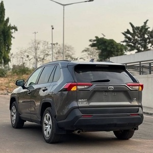 Toyota RAV4 Usada a Precio Accesible, en Excelentes Condiciones, SUV Sin Reparaciones Necesarias, Documentación Limpia, Bajo Kilometraje, Excelente Rendimiento - Product Image 3