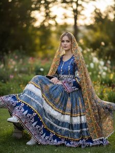 Robes de mariée afghanes personnalisées de haute qualité 2026 pour femmes, ensemble 3 pièces fait main avec broderies, châle et pantalon - Product Image 5