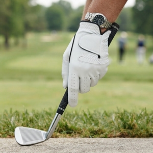 <b>Maximize</b> Wear White Cabretta Leather Genuine Sports Golf Gloves Men Full Finger Breathable Soft Grip OEM Custom Logo Wholesale - Product Image 4