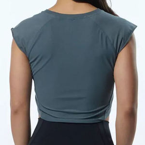 Camiseta Corta Roja para Mujer, con Rayas Blancas y Negras, Cuello Redondo, Hombros Caídos, Manga Corta, Transpirable, Ecológica, Informal, 100% Lona - Product Image 6