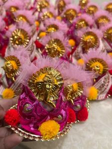 Singhasan de Ganesh artisanal, décoration festive charmante et essentielle pour la pooja, conçu pour célébrer la dévotion, élégance vibrante - Product Image 2