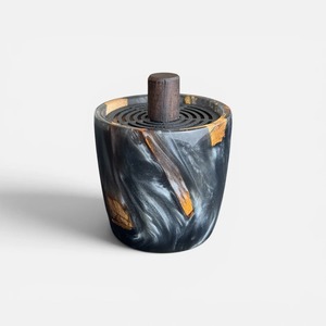 Luxury Handmade Arabic Religious Bakhoor Burner Crafted From Premium Sandalwood Resin with <b>Decorative</b> <b>Accents</b> for Oud Incense - Product Image 1