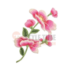 Broderie florale de qualité supérieure avec des détails de couture détaillés et des couleurs vibrantes pour une utilisation décorative, badges brodés floraux - Product Image 2