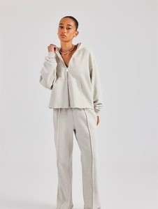 Chándal con capucha para mujer, sudadera informal de manga larga de color liso con bolsillos laterales, corte holgado, ropa de otoño - Product Image 1