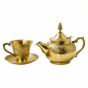 Service à thé en laiton fait main indien, style vintage, avec tasse et soucoupe à motif paon, pour service royal, prix de gros. - Product Image 1