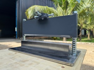 Nouvelle conception 2025 avec un ensemble d'outils de pliage métallique, presse plieuse de 12 tonnes, 20 tonnes, accessoire pour applications industrielles, fabriqué au Vietnam - Product Image 4