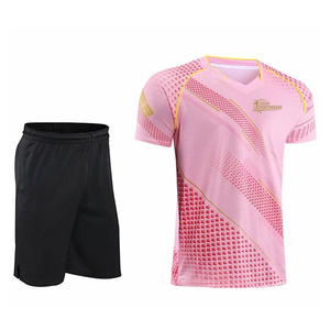 Uniforme de volley-ball conçu en tissu anti-transpiration pour garder les joueurs au frais et au sec pendant les matchs de volley-ball intenses. - Product Image 1