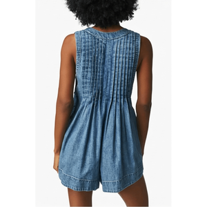 Combinaison en jean plissée indigo vintage, combinaison en jean Canyon Sun à plis froncés, combinaison en jean plissée à col en V avec poches latérales - Product Image 3