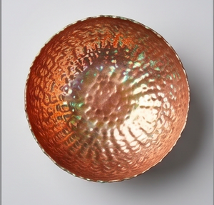 Bol de service de table martelé pour mariage, qualité supérieure, rond, en cuivre poli, idéal pour les événements - Product Image 2