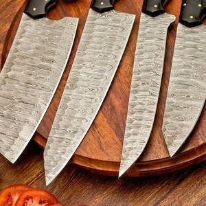 Juego de Cuchillos de Cocina de Acero de Damasco Estilo Japonés, Cuchillos de Precisión con Diseño de Mango Equilibrado - Product Image 2