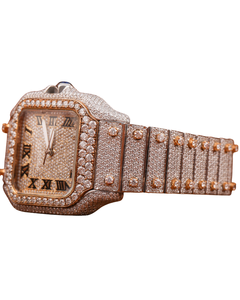 Reloj de Cuarzo con Esfera Romana y Diamantes de Oro Blanco con Corte Redondo de Moissanita de Excelente Calidad, Disponible a un Precio Accesible - Product Image 2