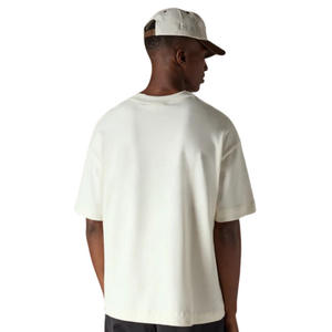 T-shirt Homme Oversize à Manches Courtes, Col Rond en Coton, Logo Minimaliste sur la Poitrine, Style Décontracté Streetwear, Vente en Gros, Fournisseur OEM - Product Image 6