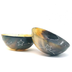 Tazón de Cuerno de Búfalo Natural Premium Hecho a Mano para Servir Ensaladas y Frutas - Product Image 1