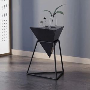 Tavolo laterale triangolo in legno per soggiorno con Base in metallo resistente - Product Image 1