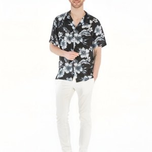 Chemise hawaïenne décontractée pour homme, coupe ample, sans repassage, à manches courtes, avec logo personnalisé, idéale pour l'été, les vacances tropicales et la plage - Product Image 5