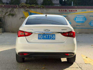 Chery Arrizo 5 2023, 1.5l Manual, Sedán Compacto de Gasolina, Autos Usados Baratos, Vehículo Usado, Auto de Segunda Mano, Sedán Usado - Product Image 4